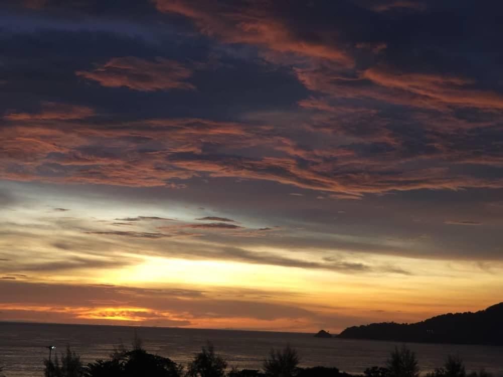 Andaman Sea View Private Bed & Breakfast Patong Bagian luar foto